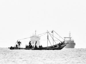 165 Christophe Penicaud - La pirogue Destin de Conakry 